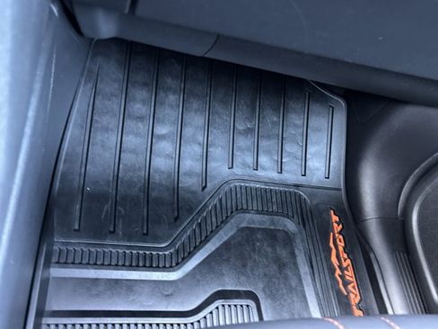 Used 2023 Honda Pilot TrailSport image 28