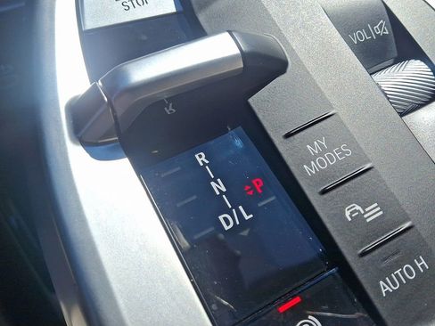 Certified 2025 BMW X2 xDrive28i w/ Convenience Package image 15