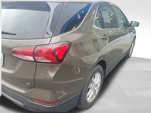 Used 2023 Chevrolet Equinox LT FWD image 3