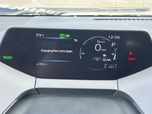 New 2026 Toyota Prius Plug-In Hybrid FWD image 13