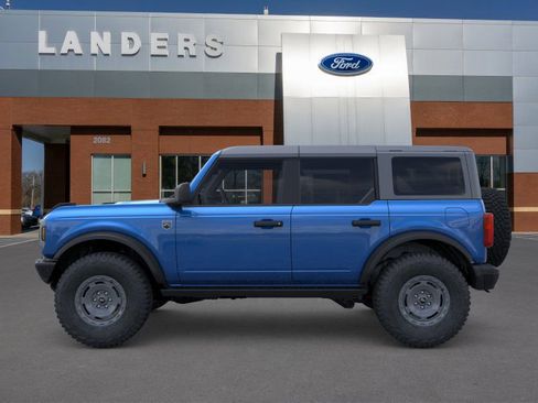 New 2025 Ford Bronco Big Bend w/ Black Diamond Package image 3