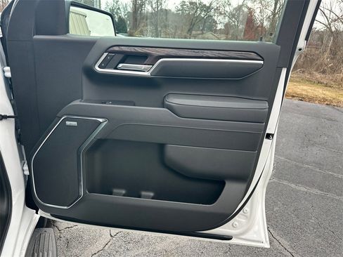 Used 2025 GMC Sierra 1500 SLT w/ SLT Premium Plus Package image 15