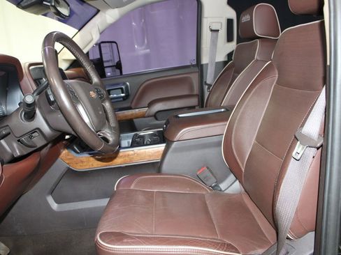 Used 2015 Chevrolet Silverado 3500 High Country w/ Duramax Plus Package AWD/4WD image 24