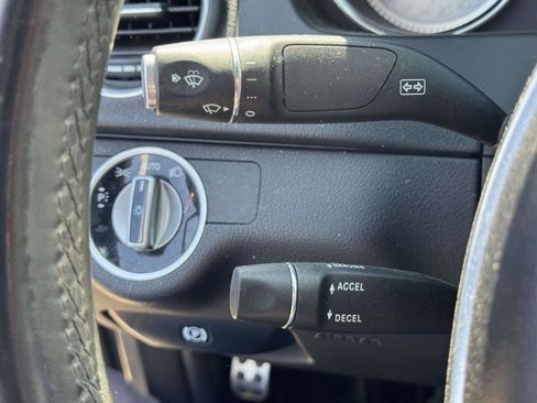 Used 2013 Mercedes-Benz C 300 4MATIC Sedan image 20