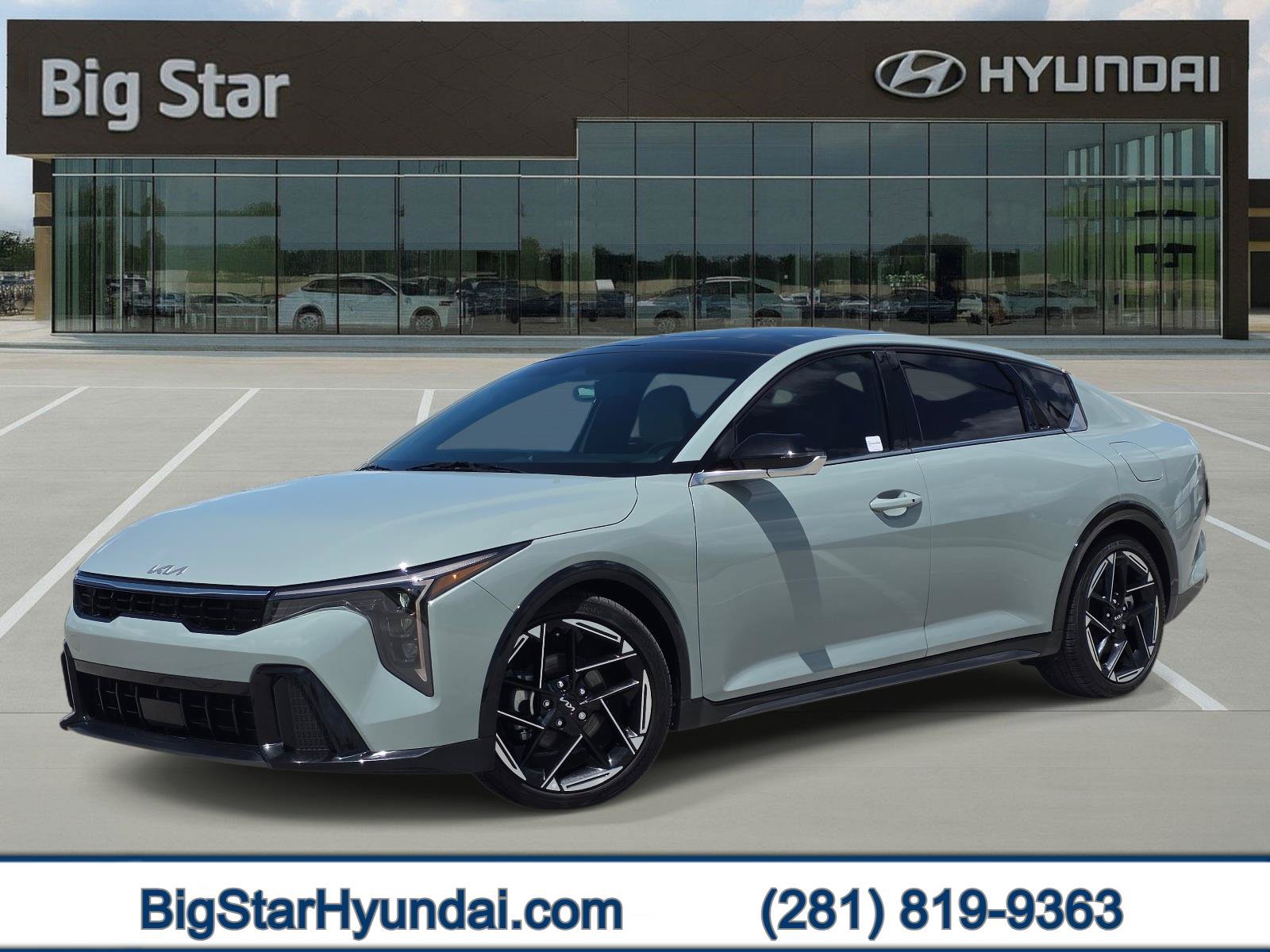 Used 2025 Kia K4 GT-Line Turbo w/ GT-Line Premium Package FWD image 1