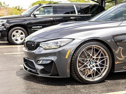 Used 2020 BMW M4 Convertible w/ Competition Package RWD image 4