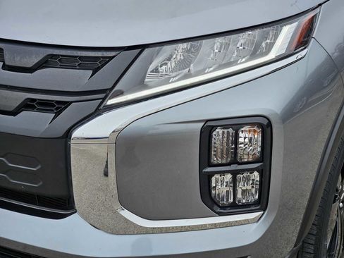 Used 2023 Mitsubishi Outlander Sport LE image 7