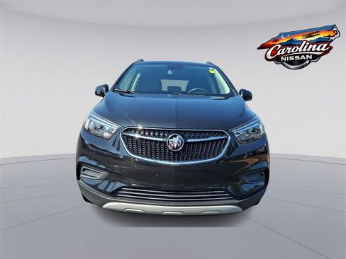 Used 2022 Buick Encore Preferred w/ Safety Package AWD/4WD image 2