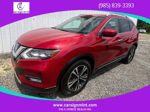 Used 2017 Nissan Rogue SL w/ SL Premium Package image 1