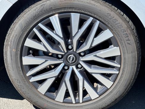 Used 2023 Nissan Altima 2.5 SV image 42