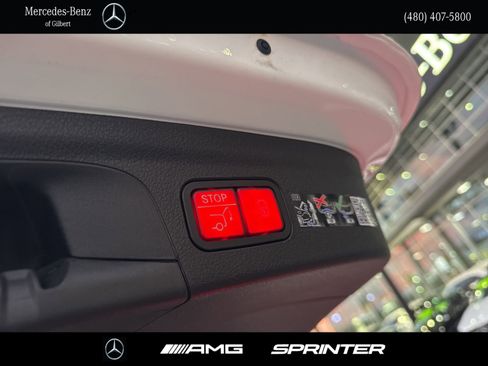 New 2026 Mercedes-Benz GLE 53 AMG 4MATIC image 9