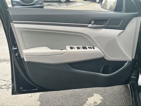 Used 2018 Hyundai Elantra Value Edition image 11