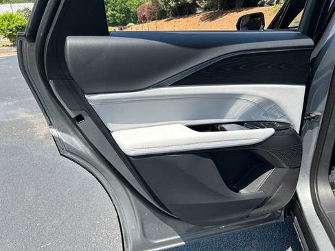 Used 2025 Cadillac Lyriq Sport RWD image 58