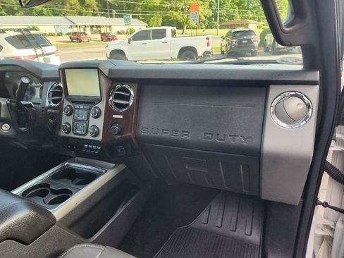 Used 2016 Ford F350 Lariat w/ Lariat Ultimate Package AWD/4WD image 14