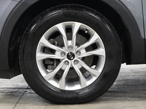 Used 2021 Kia Telluride LX FWD image 36