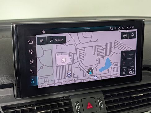 Used 2024 Audi SQ5 Prestige image 32