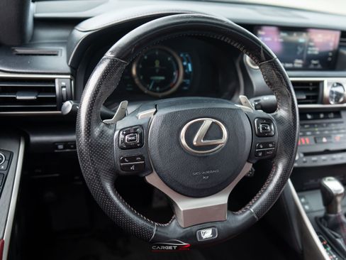 Used 2019 Lexus IS 350 F Sport w/ F Sport Package RWD image 22