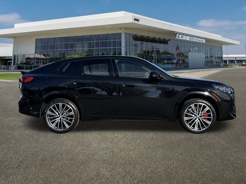 New 2026 BMW X2 xDrive28i image 12