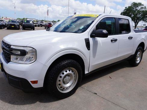 Certified 2023 Ford Maverick XL w/ Equipment Group 100A Standard AWD/4WD image 3