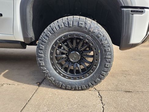 New 2026 GMC Sierra 2500 AT4 w/ AT4 Premium Plus Package image 54