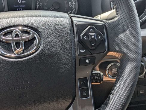 Used 2022 Toyota Tacoma TRD Sport w/ Technology Package AWD/4WD image 21