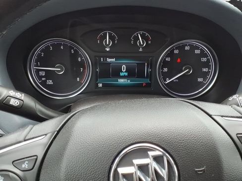 Used 2019 Buick Enclave Premium AWD/4WD image 16