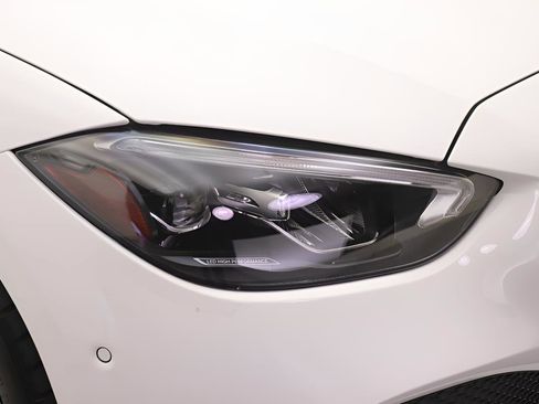 Used 2024 Mercedes-Benz C 300 Sedan image 24