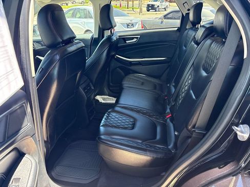 Used 2024 Ford Edge Titanium AWD/4WD image 16
