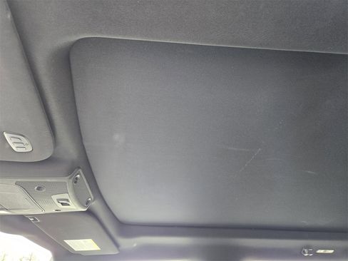 Used 2016 Ford F150 Lariat w/ Equipment Group 502A Luxury image 23