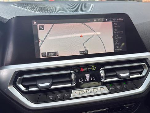 Used 2019 BMW 330i xDrive Sedan w/ Driving Assistance Package AWD/4WD image 35