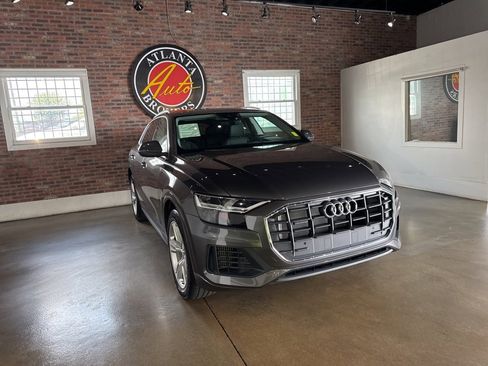 Used 2019 Audi Q8 Premium w/ Convenience Package image 13