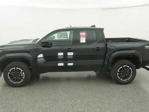New 2025 Toyota Tacoma TRD Sport image 36