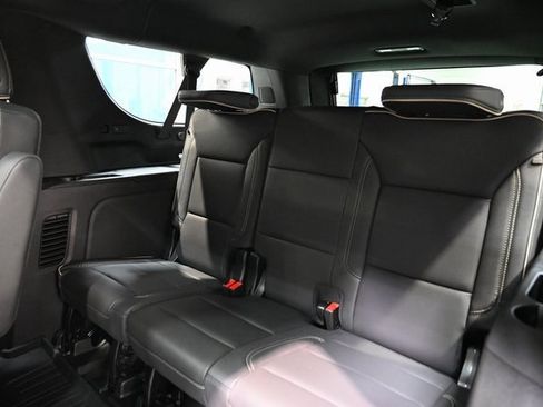 New 2026 GMC Yukon XL Elevation w/ Elevation Premium Package image 12