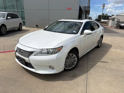 Used 2014 Lexus ES 350 w/ Luxury Package