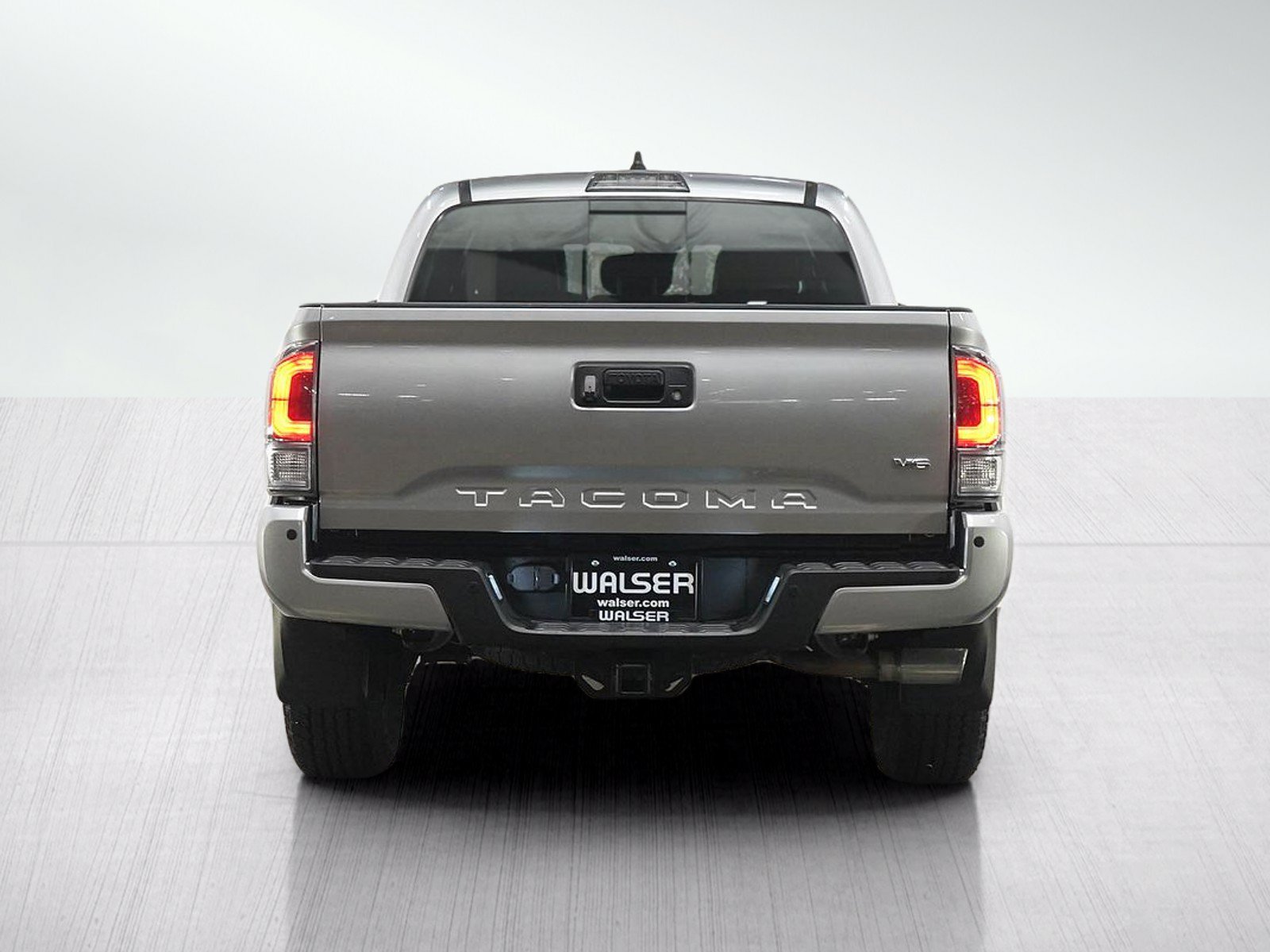 Used 2022 Toyota Tacoma TRD Off-Road w/ TRD Premium Off Road Package AWD/4WD image 5
