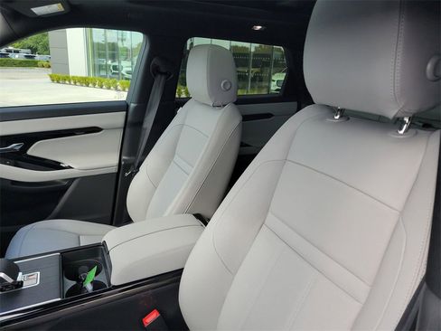 New 2026 Land Rover Range Rover Evoque S image 26