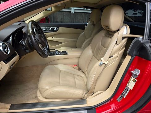 Used 2013 Mercedes-Benz SL 550 image 14