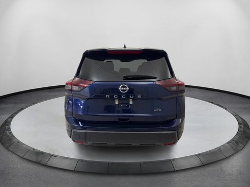 Used 2025 Nissan Rogue SV AWD/4WD image 7