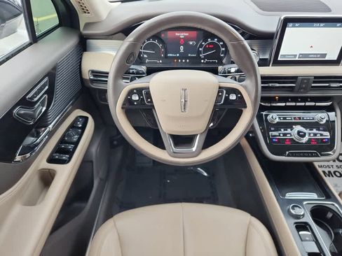 Used 2020 Lincoln Corsair FWD w/ Convenience Package image 8