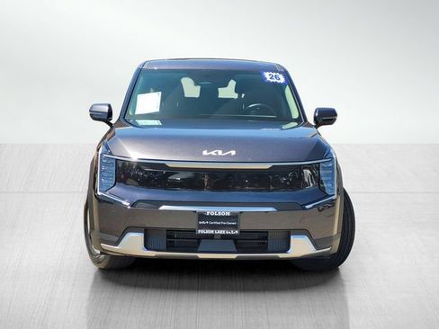 Used 2026 Kia EV9 Light RWD image 2