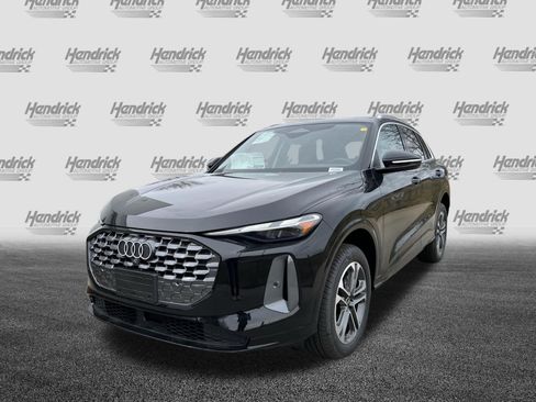Used 2025 Audi Q5 Premium AWD/4WD image 5