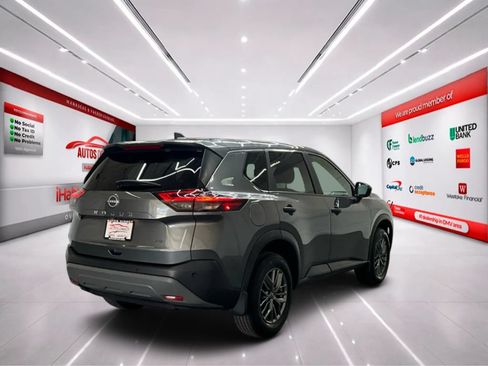 Used 2023 Nissan Rogue S AWD/4WD image 7
