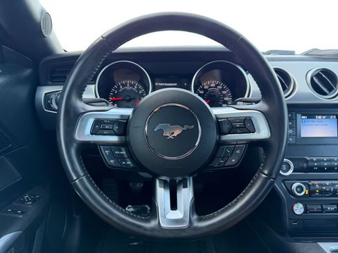 Used 2020 Ford Mustang GT RWD image 13