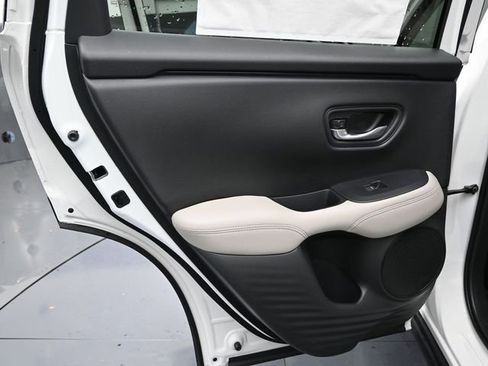 New 2026 Honda HR-V LX image 6