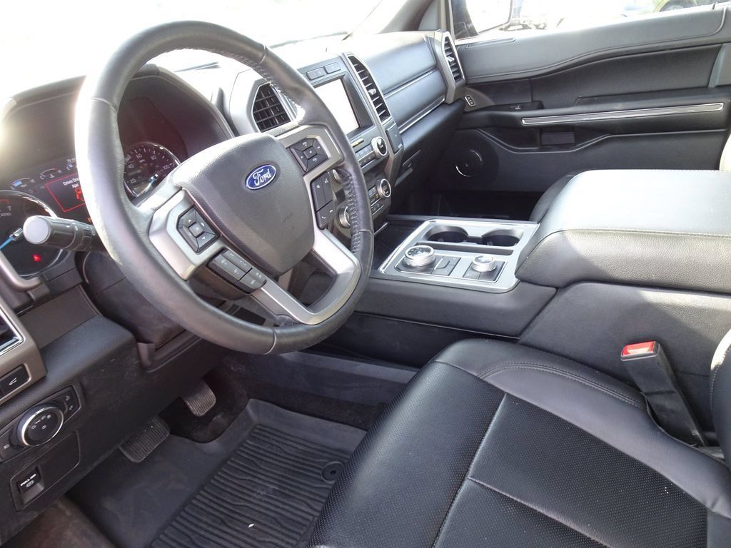 Used 2021 Ford Expedition XLT AWD/4WD image 14