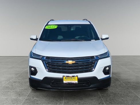 Used 2023 Chevrolet Traverse LT image 8