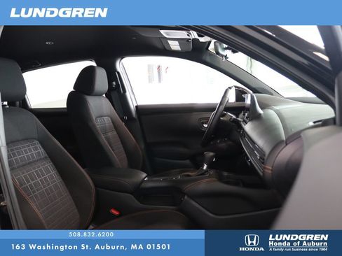 Used 2025 Honda HR-V Sport image 16