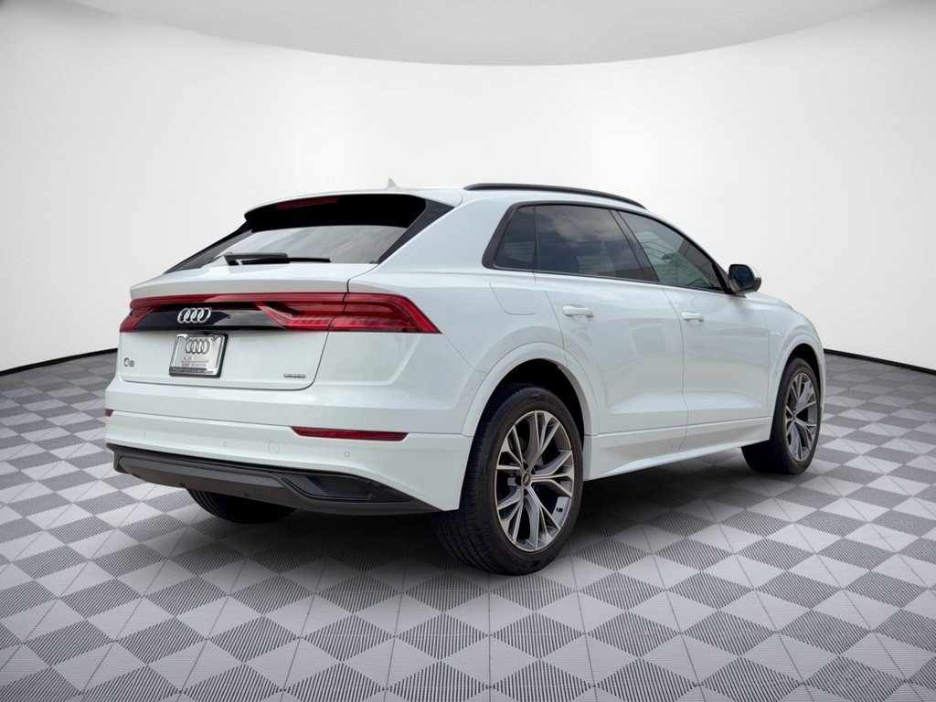 Used 2023 Audi Q8 Premium AWD/4WD image 9
