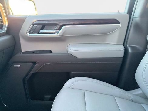 New 2026 GMC Sierra 1500 SLT AWD/4WD image 22