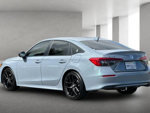 Used 2024 Honda Civic Sport image 6